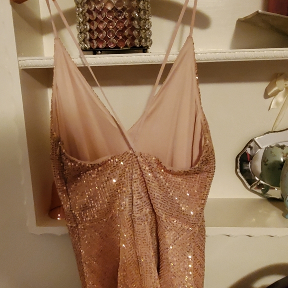 Sequins top - Picture 2 of 4